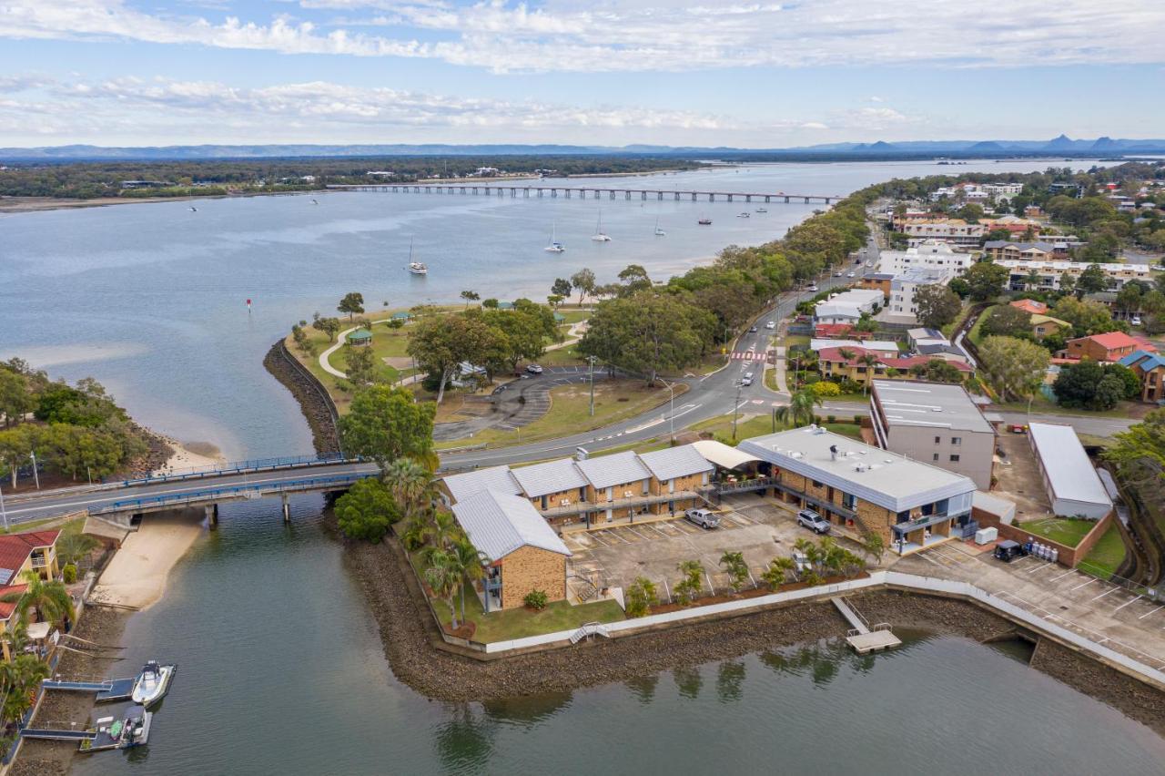 Bribie Waterways Motel Bongaree Екстериор снимка