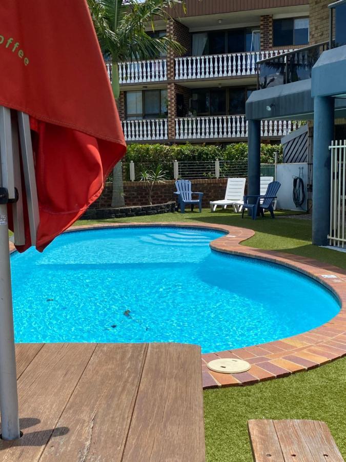 Bribie Waterways Motel Bongaree Екстериор снимка