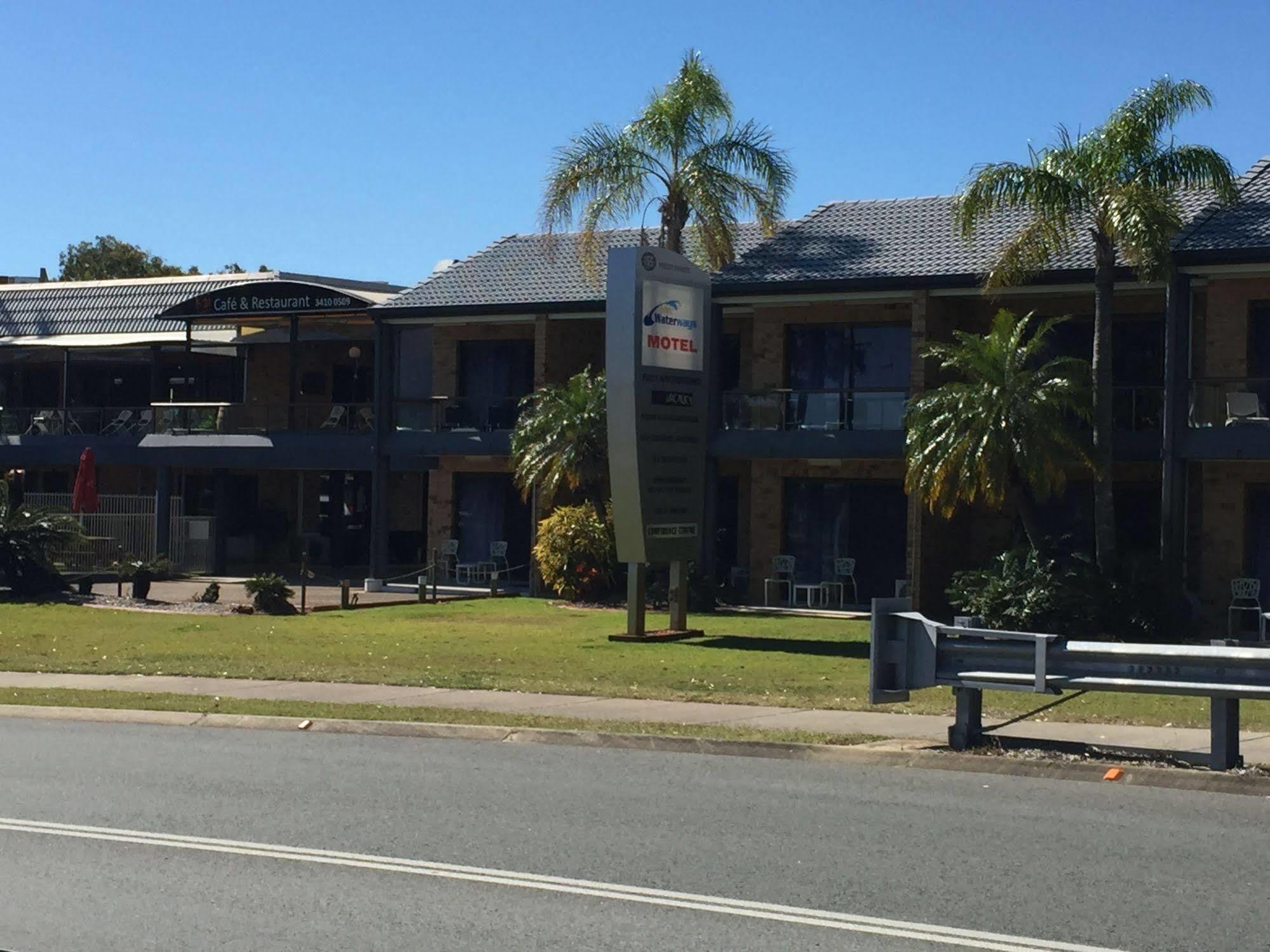 Bribie Waterways Motel Bongaree Екстериор снимка
