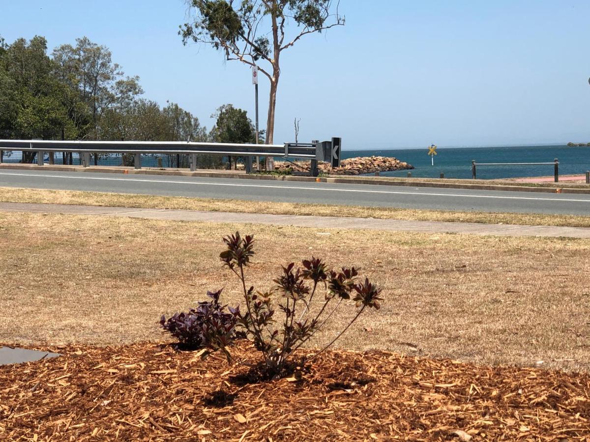 Bribie Waterways Motel Bongaree Екстериор снимка