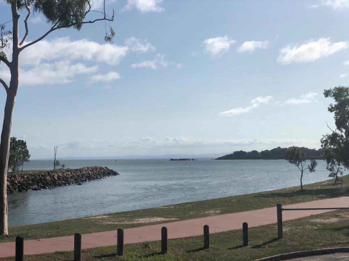 Bribie Waterways Motel Bongaree Екстериор снимка