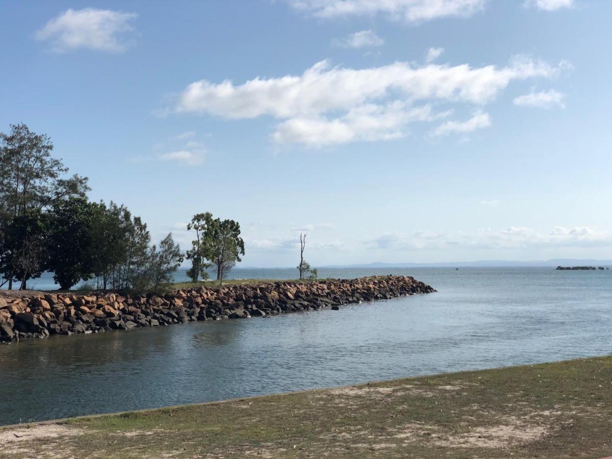 Bribie Waterways Motel Bongaree Екстериор снимка